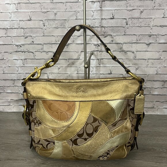 COACH Zoe Signature Patchwork  Purse Bag - Picture 1 of 8